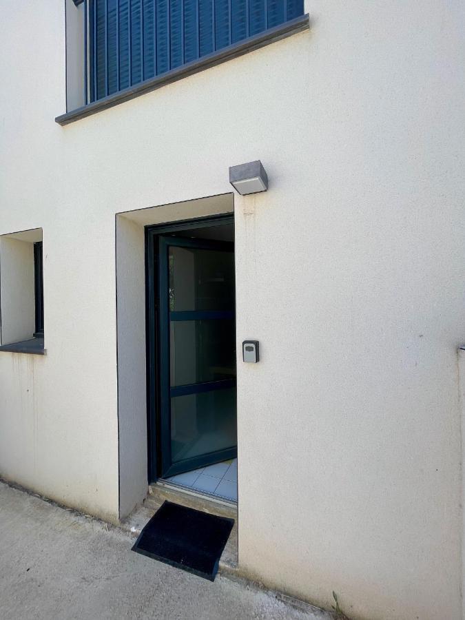 Appart Pop-Art Proche Autoroute, Plages Et Attractions, Wifi - Tv, Deco Stylee, Calme Bessan Exterior foto